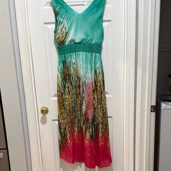 Multicolor Sleeveless Asymmetrical Dress - Picture 5 of 6